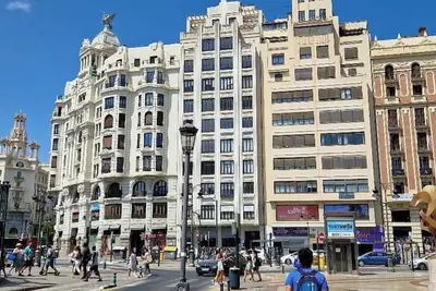 Image de Premium 3-Bedroom Retreat in the Heart of Barcelona