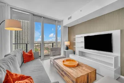 Image de Luxury Ocean View 2 Br unit