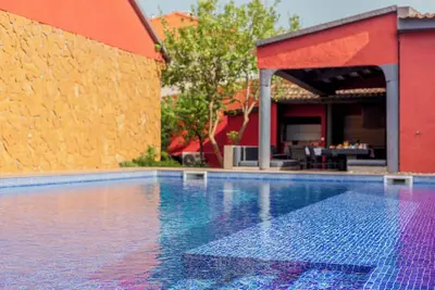 Image de Aroeira Pool House by lisbon-coast vacation