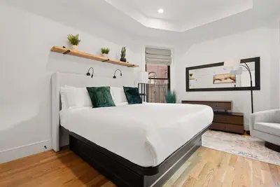 Image de Trendy 2br Plus Family Getaway | Suite 4