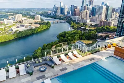 Image de Luxury Downtown Austin Condo Near Rainey Street