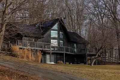 Image de Lockwood Lodge: Pool | Deck | Views
