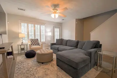 Image de Saturdays on Donahue