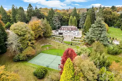 Image de Heatherfield Hall - Sept Chambres Villa, Couchages 14