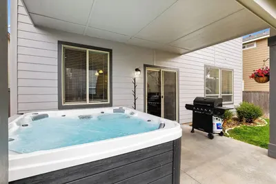 Image de Quiet Boise Retreat|Hot Tub•Game Room• 4br