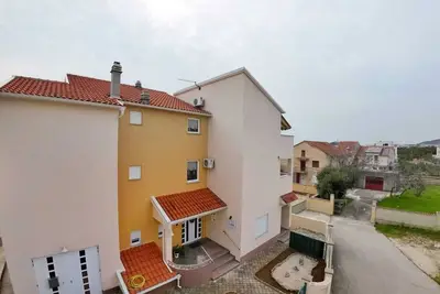 Image de No. :3 apartments in a quiet residential area, close to the beach