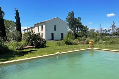 Image de Mas Baudran au coeur de la Camargue, à 10 minutes d'Arles. Calme absolu!