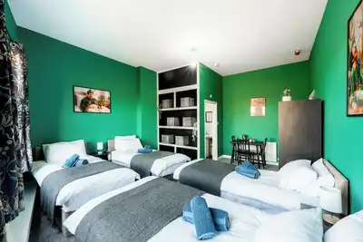 Image de Spacious Ensuite Room · Upper Floor · Sleeps 4