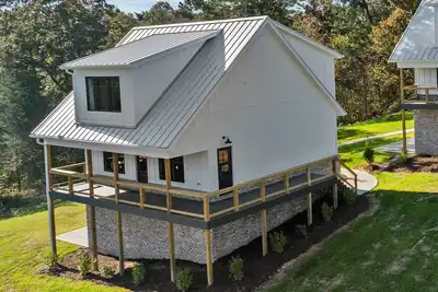 Raven’s Rest Cottage Getaway