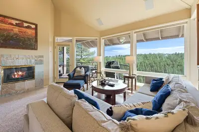 Image de River Ridge 429ab- River views, with hot tub and just 25 minutes from Mt Bachelor