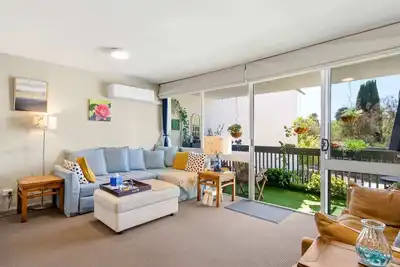 Image de Stylish 2-Bed Apartment Near Kingston Foreshore
