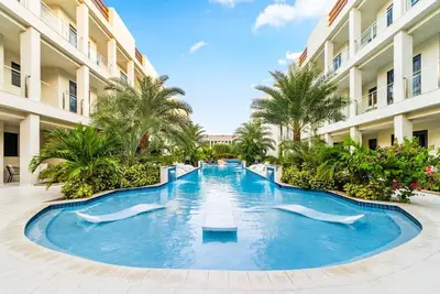 Image de Lux 2br Condo w/ King Bed Wariruri 308 by Bocobay