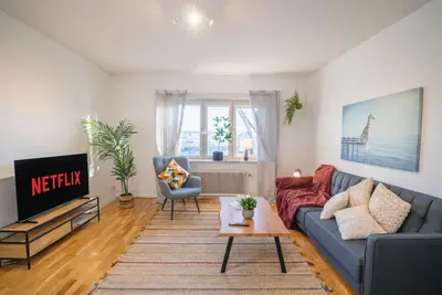 Image de Scandi-Boho 1br | Calm & Well-Connected Location