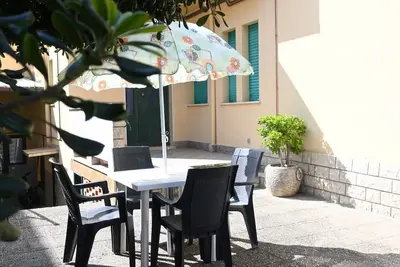 Image de Se232 - Senigallia, two-bedroom apartment with private courtyard