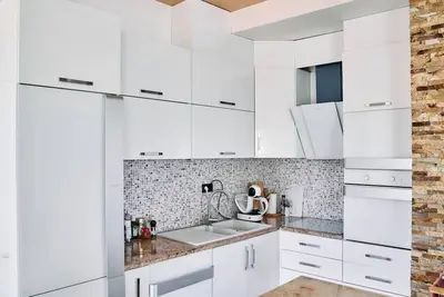 Image de Penthouse sea view with pool on terrace