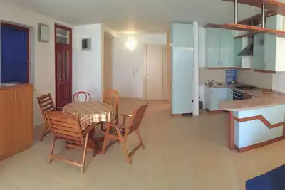 Image de Apartment with Patio for 7
