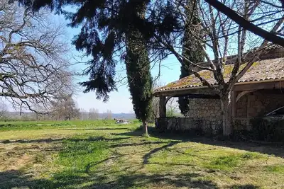 Image de Maison de campagne, à 5 minutes de Larressingle, pour 4/6 personnes avec piscine