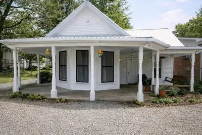 Image de Charming Historic House 1 Mile from Norris Lake