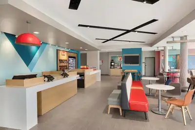 Image de Queen City 2Queen Suite w/ Breakfast, Pool & Gym