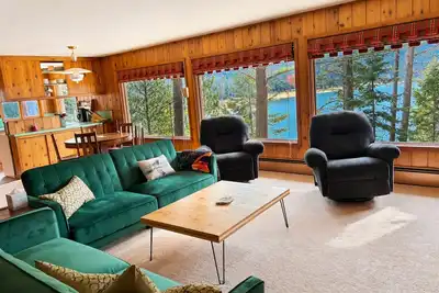 Image de Mountain Lake Retreat w/ Deck & Wildlife Views