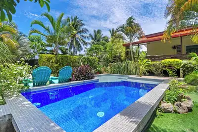 Image de Modern Villa with Pool & Garden