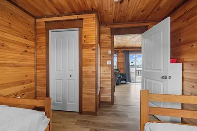 Image de Beautiful 4 Bedroom Waterview Sunset Cottage