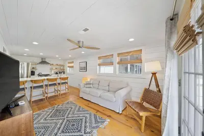 Image de Short walk to Kure Beach, Pier, & Restaurants