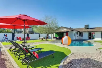 Image de Desert Oasis with Private Pool & Backyard Fun