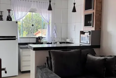 Image de Your home away from home: comfort, convenience, and a great location!