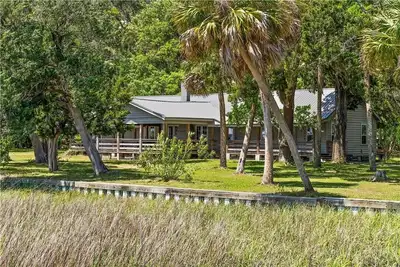 Image de Exclusive Private Island Retreat with Breathtaking views of Georgia Coast