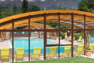 Image de ZEcamping 4* familial piscine chauffée locatif Bbq 17m2 4 pers