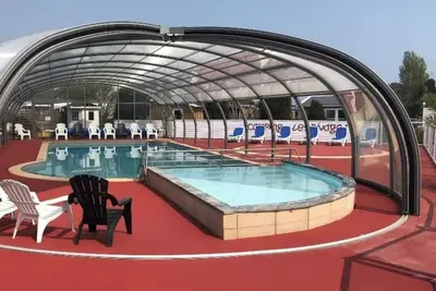 Image de ZEcamping 4* familial 500m plage piscine couverte mobil-home 35m2