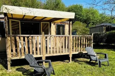 Image de ZEcamping 3 étoiles chiens acceptés locatif Bbq 15m2 4 pers