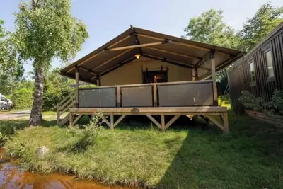 Image de ZEcamping 4* familial piscine couverte pet friendly tente 35m2 5 pers