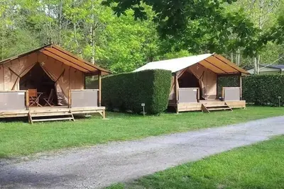 Image de ZEcamping 3 étoiles piscine chauffée locatif Bbq 5 pers