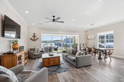 Image de Conroe Waterfront, Family Friendly Lakehouse