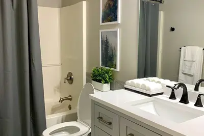Image de Mn Comforts The Heart 4Bd/2Bth, 12min to Mayo