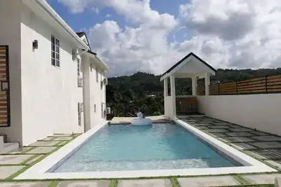 Image de Private Pool Retreat | Chef Breakfast | Ocho Rios