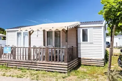 Image de Mobil-home | Comfort | 2 Ch. | 4/6 pers. | Terrasse surélevée | A/C