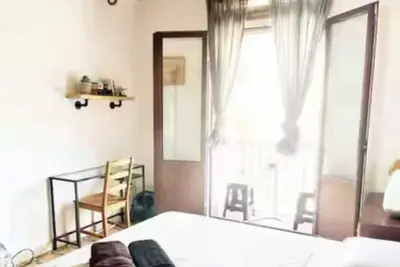 Image de Big room + bathroom