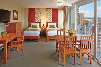 Image de City Escape Oasis: 3 Units, Pool, Rooftop Views, Near Beach and Attractions!