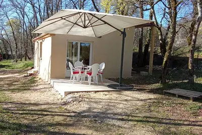 Image de gîte logis des chênes avec piscine