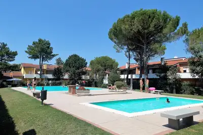 Charmante villa avec jardin privé