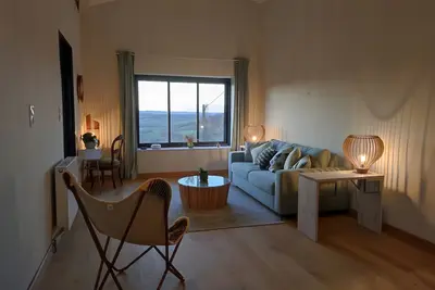 Image de Maison de vacances « Le Logis Des Abeilles » avec vue sur la montagne, terrasse privée et Wi-Fi