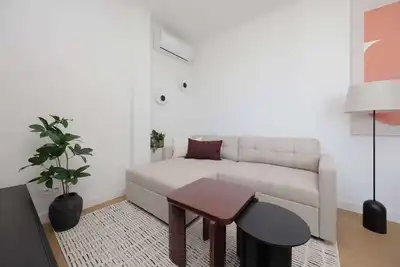 Image de Nowolipki 14 Warszawa | Luksusowy Apartament | Balkon | 2 Sypialnie | Muzeum Niepodległości