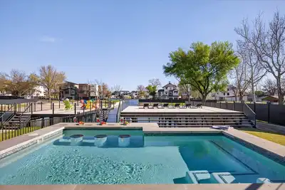 Image de Lakeview Modern Retreat | Concierge Services