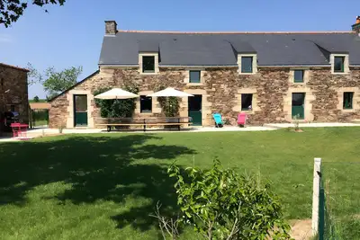 Image de Maison de vacances « La Grande Jeane  » avec piscine privée, terrasse et Wi-Fi