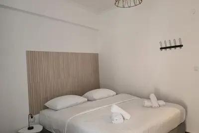 Image de Your Central Athens Home Warm Cared by Rod - Station nearby