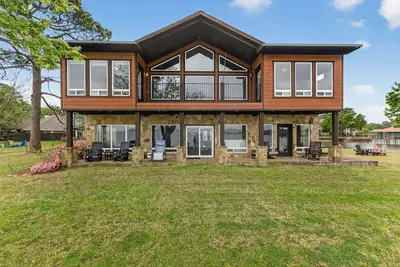 Image de New! Dream Lake House 5br Sleeps 12 | Tool Tx