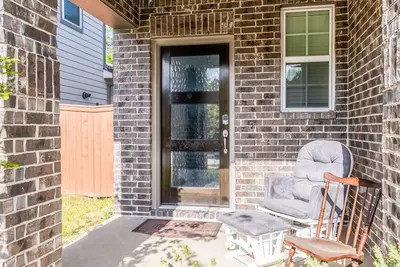 Woodridge - entire Home